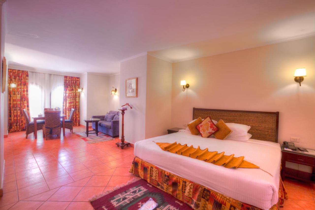 Porto Sokhna Beach Resort Айн Сохна Екстериор снимка