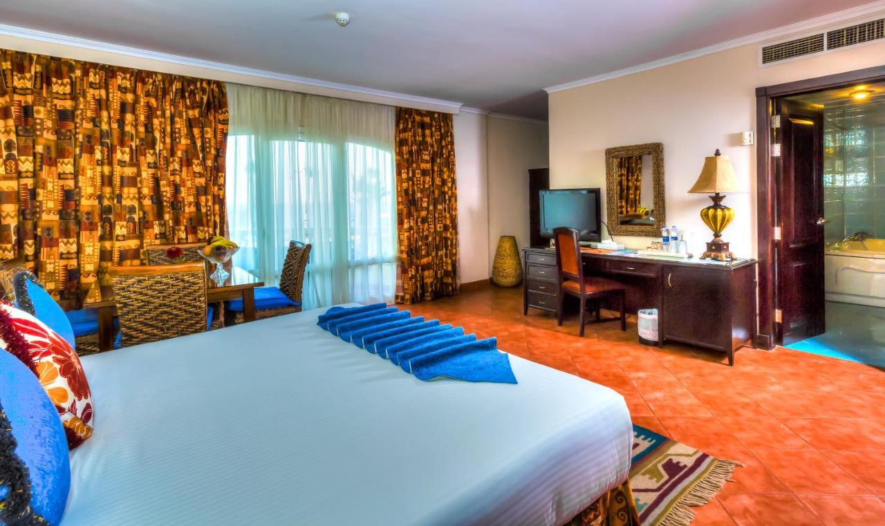 Porto Sokhna Beach Resort Айн Сохна Екстериор снимка