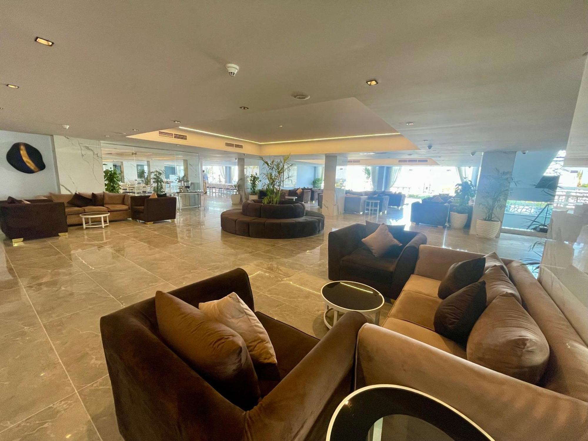 Porto Sokhna Beach Resort Айн Сохна Екстериор снимка