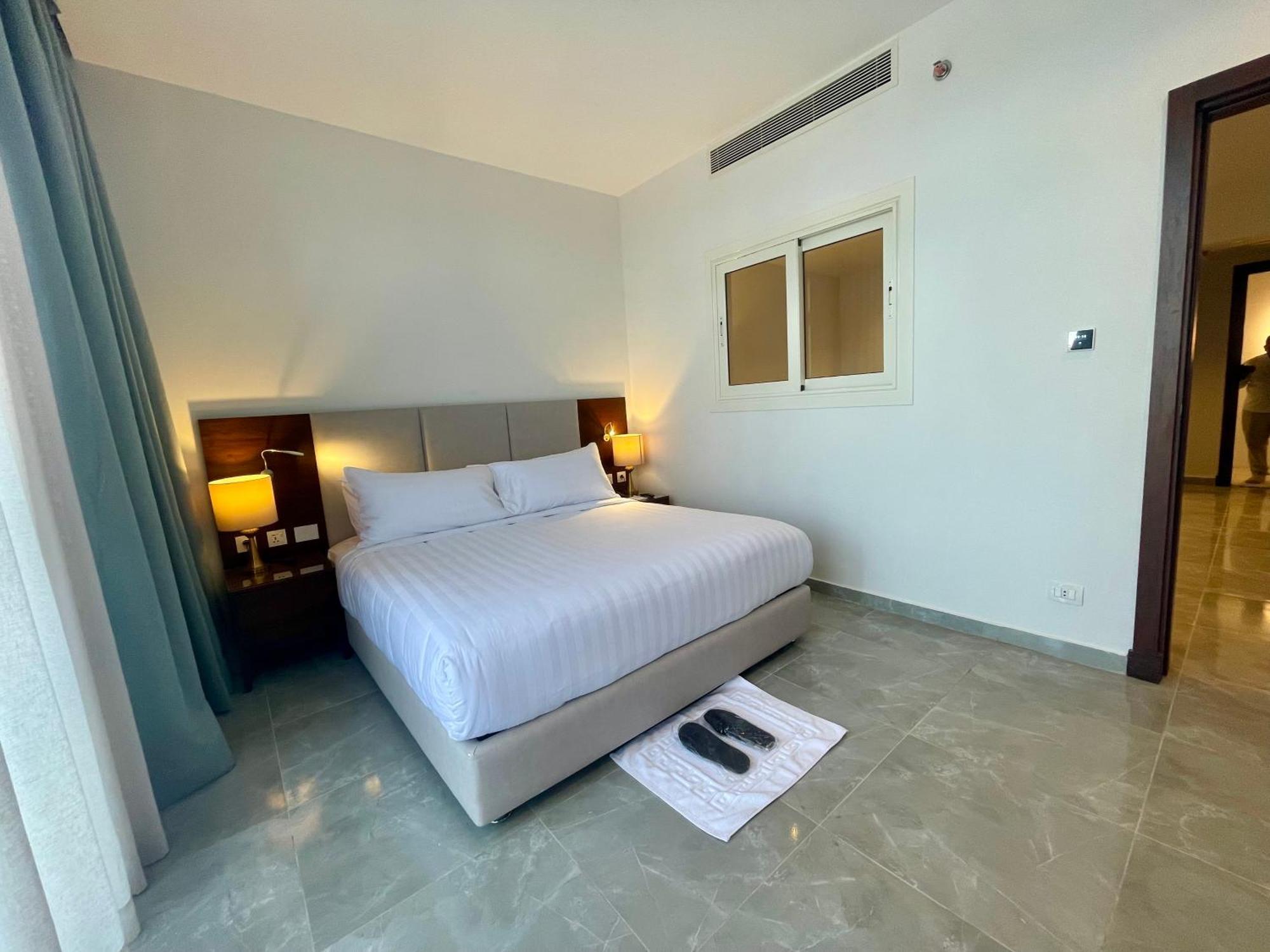 Porto Sokhna Beach Resort Айн Сохна Екстериор снимка