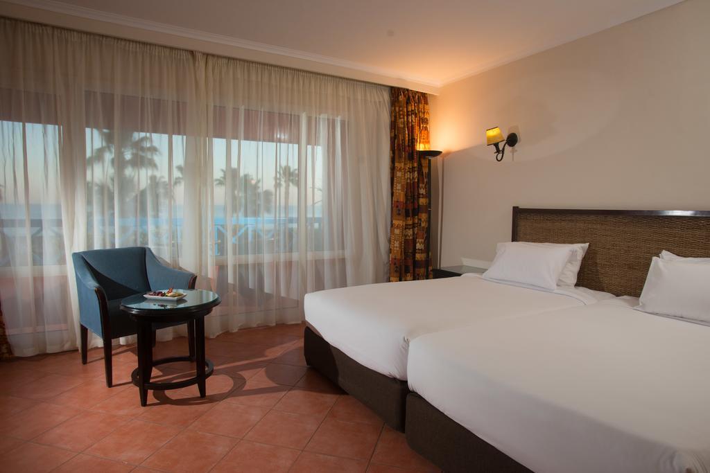 Porto Sokhna Beach Resort Айн Сохна Екстериор снимка